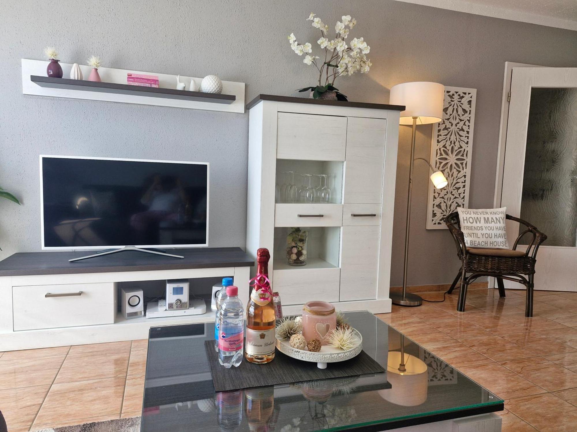 Lilly & Fine Apartment Цингст Екстериор снимка
